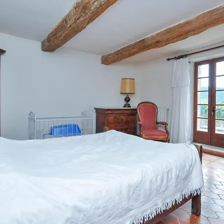 Stunning In Vachères