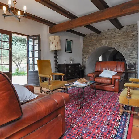 Stunning In Vachères