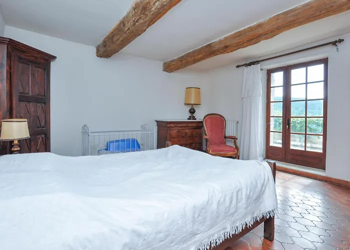 Stunning In Vacheres